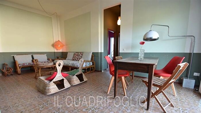 Appartamento trilocale in vendita in Viale Pietro Mascagni, Cervia