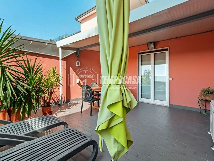 Appartamento quadrilocale in vendita in Via Pistrucci, Milano