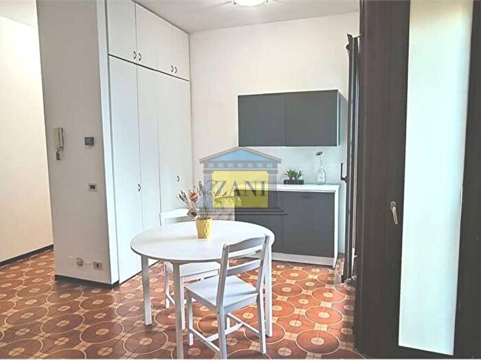 Appartamento bilocale in affitto in Viale Rimembranze, Centro, Salsomaggiore Terme