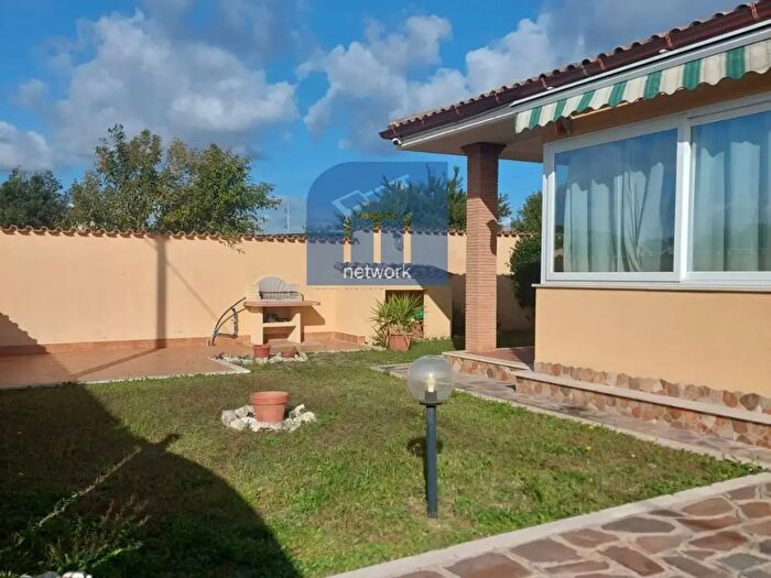 Casa con 5 locali in vendita in Via Saturno, Anzio