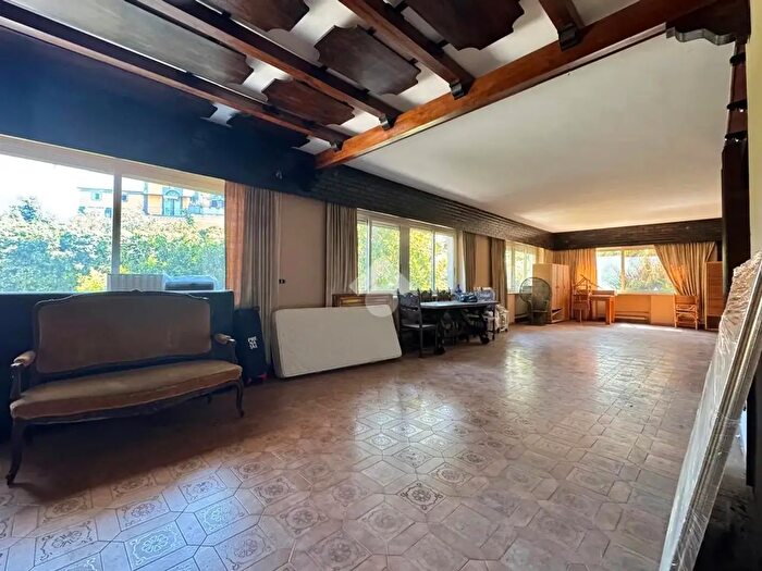 Appartamento quadrilocale in vendita in Via Salute, Portici