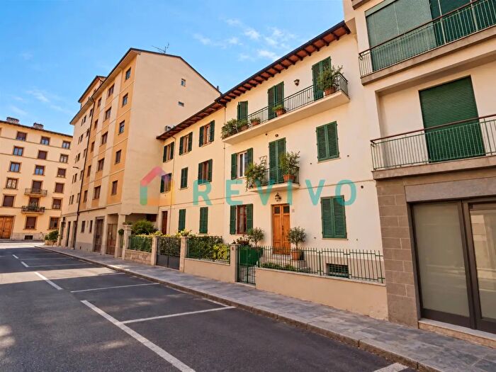 Appartamento trilocale in vendita in Firenze