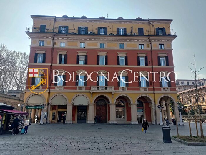 Appartamento bilocale in affitto in Piazza XX Settembre, Bologna