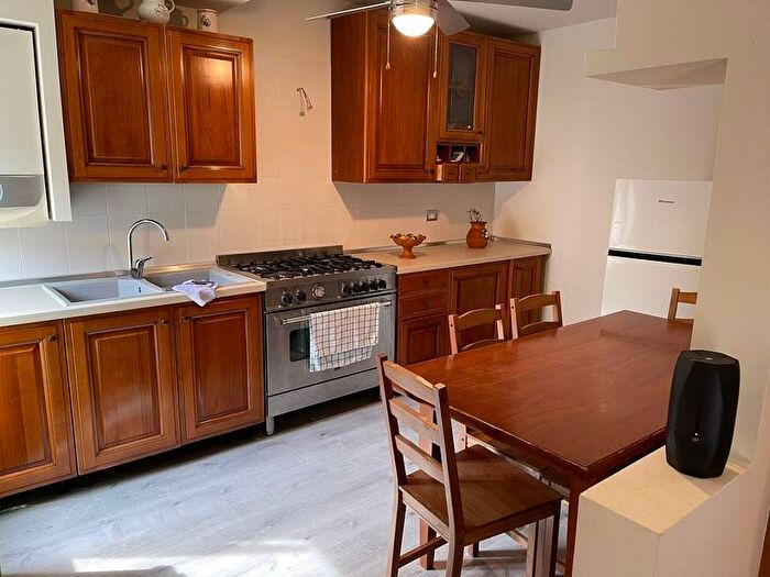 Appartamento monolocale in affitto in Via Don Francesco Oliboni, Centro, San Pietro in Cariano