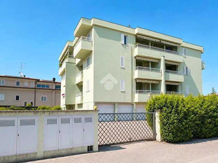 Appartamento trilocale in vendita in Via Moranino, Giulianova