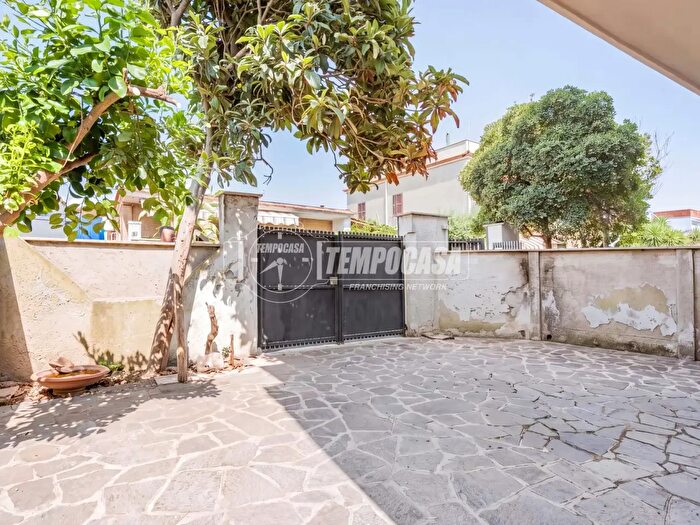 Appartamento trilocale in vendita in Via Sardara, Fiumicino