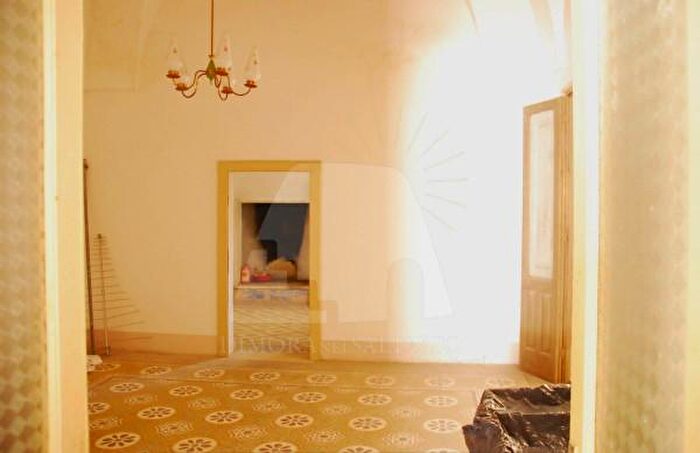 Casa trilocale in vendita in Via Vittorio Veneto, PresicceAcquarica