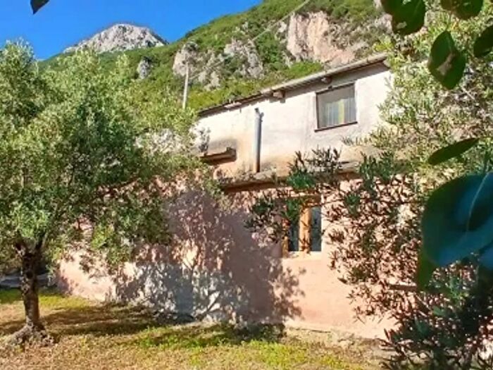 Casa trilocale in vendita in Via Rione Campo, Maratea
