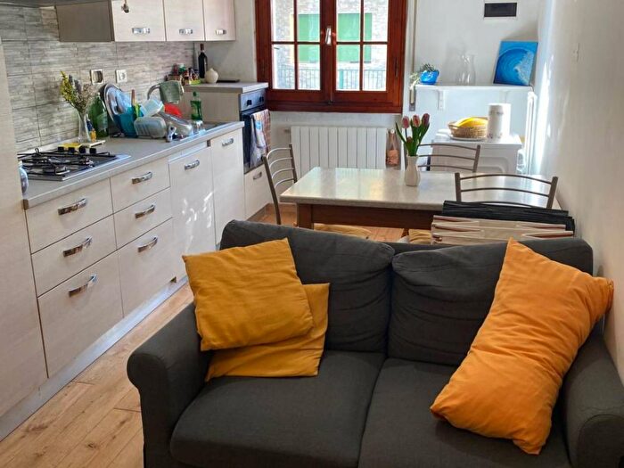 Appartamento bilocale in affitto in Via del Sodo, Castello, Firenze