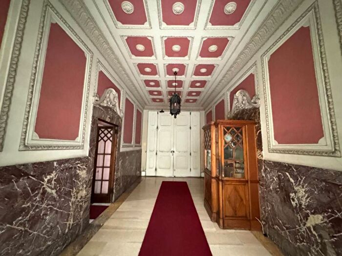 Appartamento quadrilocale in affitto in Via Bisagno, Trieste Coppedè, Roma
