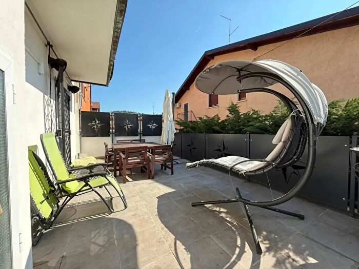 Appartamento trilocale in vendita in Via Giuseppe Verdi, Coccaglio