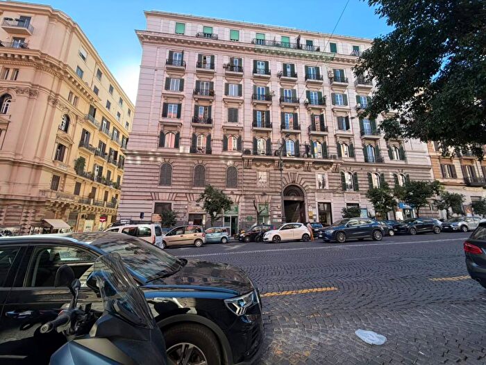 Appartamento bilocale in affitto in Via Cardinale Guglielmo Sanfelice, Porto Municipio, Napoli
