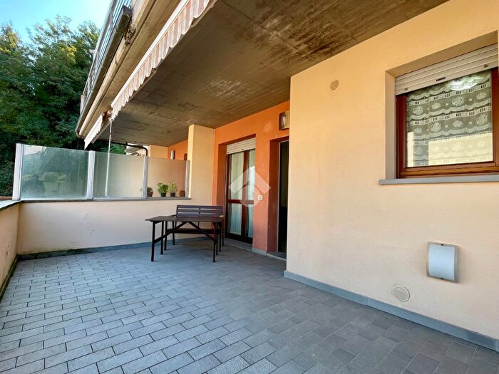 Appartamento trilocale in vendita in Via Pietro Cipriani, Scarperia e San Piero