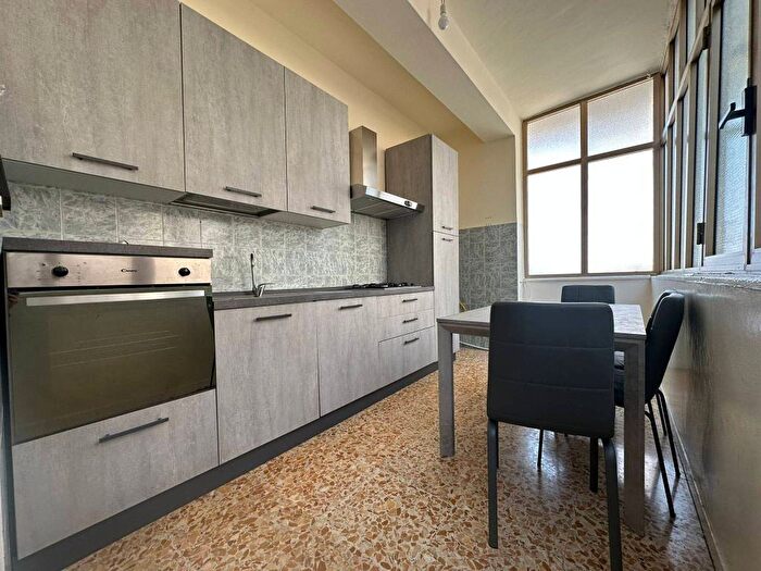 Appartamento trilocale in affitto in Via Giuseppe Melacrino, Tremulini Eremo, Reggio Calabria