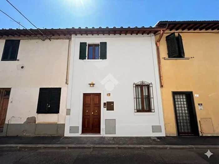 Casa con 5 locali in vendita in Via G Tesi, Campi Bisenzio