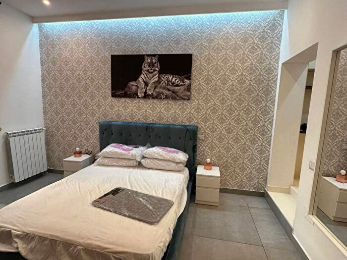 Appartamento monolocale in affitto in Largo Sermoneta, Posillipo, Napoli