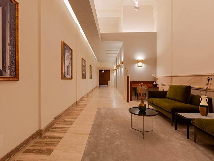 Appartamento bilocale in affitto in Via del Gambero, Spagna, Roma