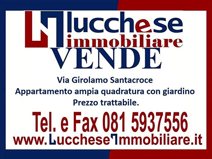 Appartamento trilocale in vendita in Via Girolamo Santacroce, Napoli