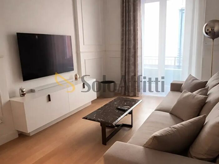 Appartamento con 7 locali in affitto in Via dAzeglio, Bologna