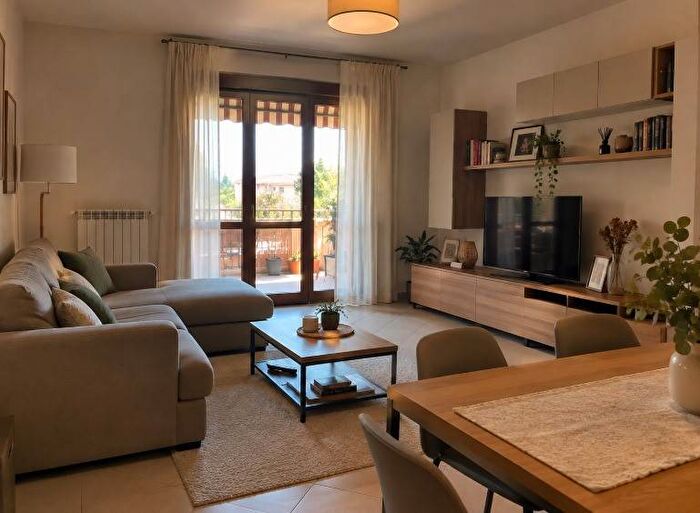 Appartamento trilocale in affitto in Piazza Castegnate, Castellanza