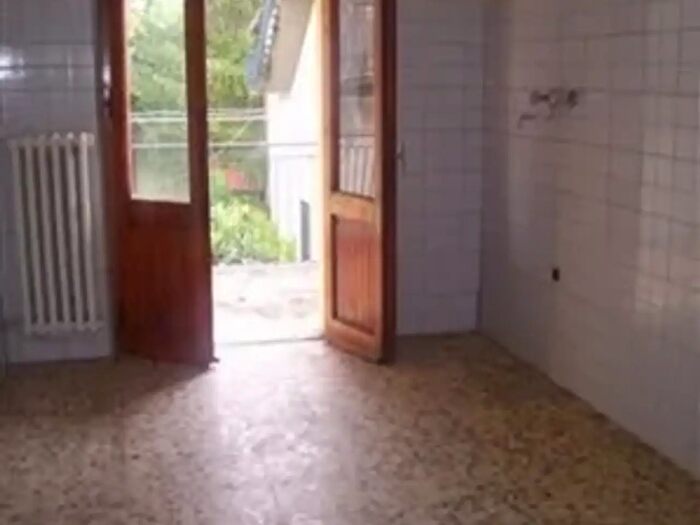 Appartamento quadrilocale in vendita in Via Trieste, Bucine