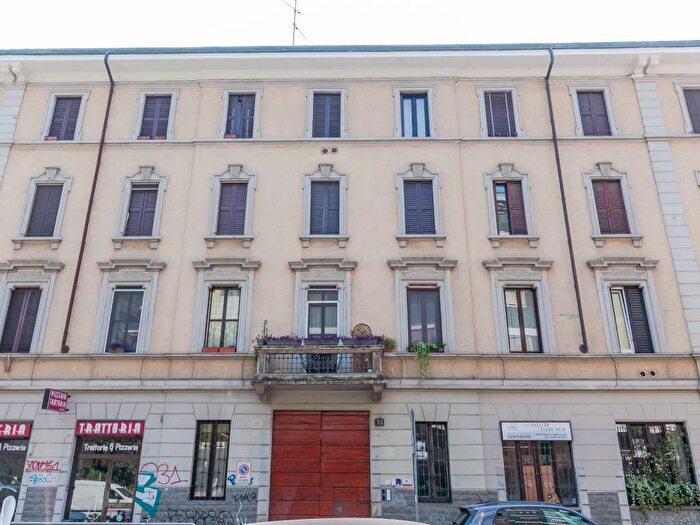 Appartamento bilocale in affitto in Via Savona, Solari, Milano