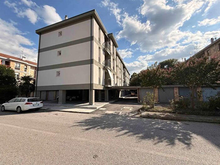 Appartamento con 5 locali in vendita in Via Beccaria, Portogruaro