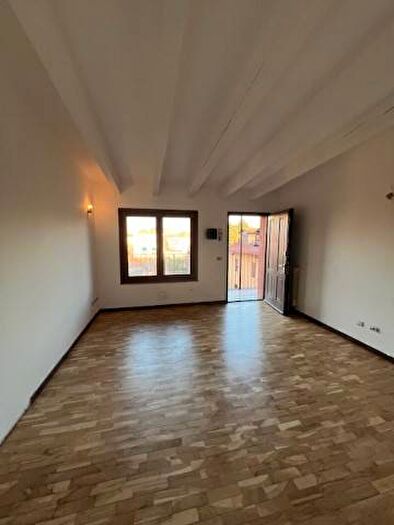 Appartamento bilocale in affitto in Via Varesina, Certosa, Milano