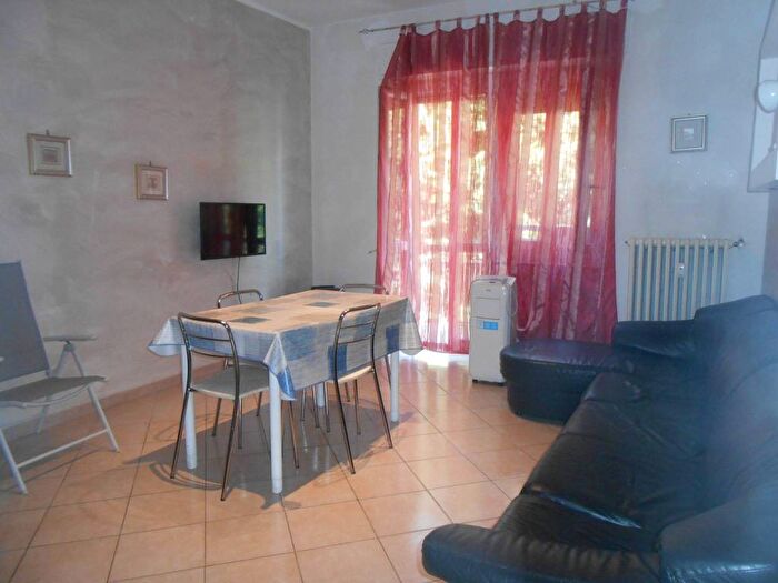 Appartamento trilocale in affitto in Via Vittorio Zanellato, Venaria Reale