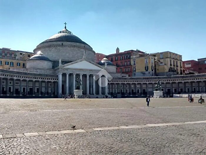 Appartamento monolocale in vendita in Vico Conte di Mola, Napoli