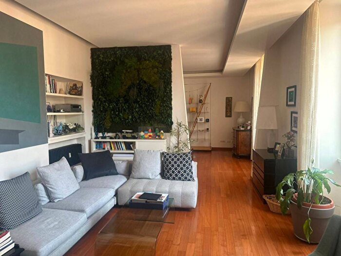 Appartamento con 6 locali in affitto in Via Cassiodoro, Prati, Roma