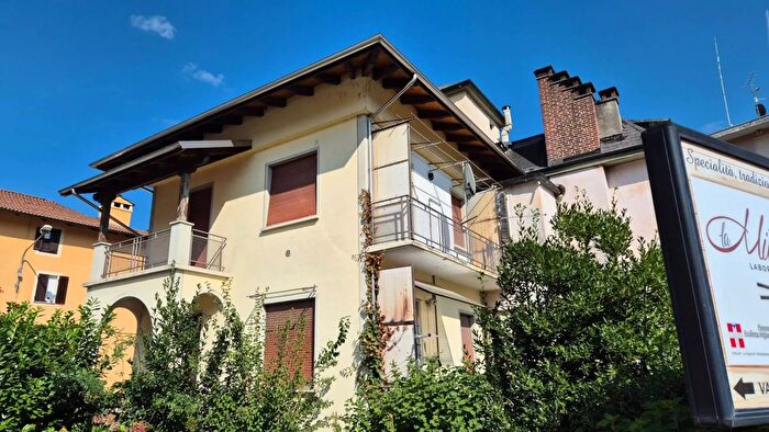 Case in Vendita e in Affitto - 3