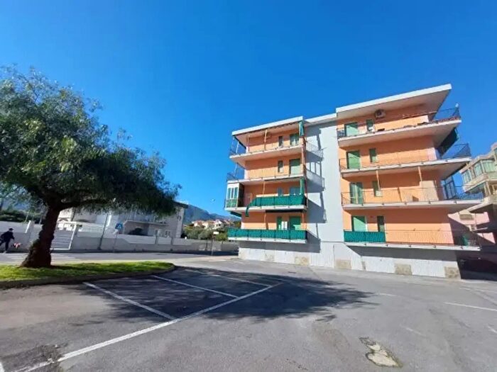 Appartamento bilocale in vendita in Via Parioli, Borghetto Santo Spirito