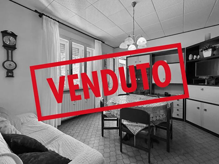 Appartamento con 5 locali in vendita in Via Carducci, Pontebba