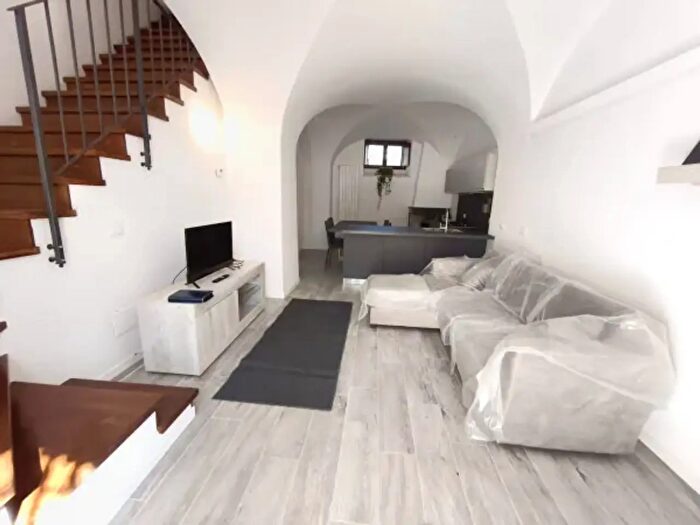 Casa con 5 locali in vendita in Via San Pietro a Coppito, LAquila