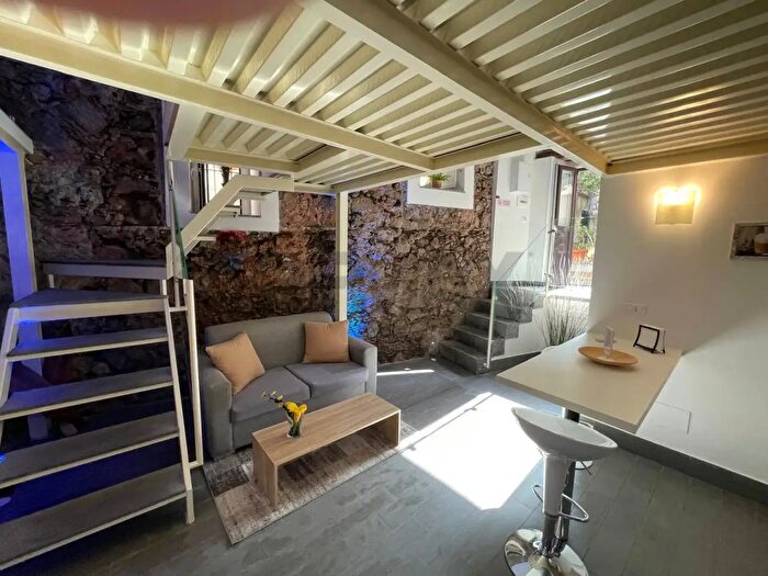 Casa bilocale in affitto in Catania