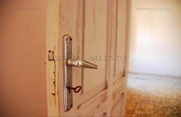 Casa con 5 locali in vendita in Via Torino, Alessano