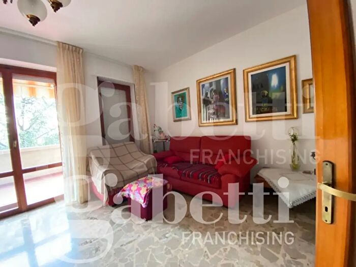 Appartamento con 7 locali in vendita in Macerata