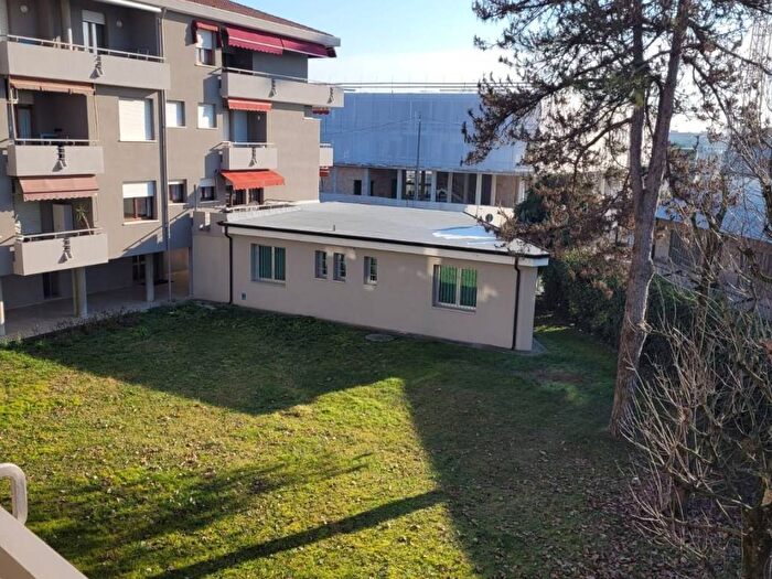 Appartamento bilocale in affitto in Viale Antonio Oroboni, Centro Storico, Rovigo