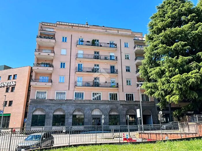 Appartamento trilocale in vendita in Piazza della Repubblica, Varese