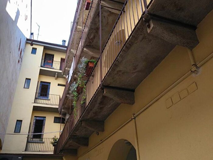 Appartamento monolocale in affitto in Via Sartirana, Navigli Darsena, Milano