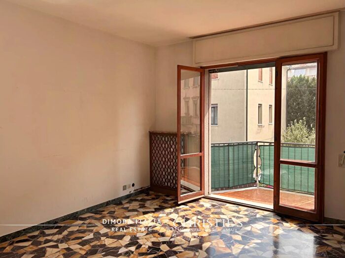 Appartamento con 5 locali in vendita in Venezia