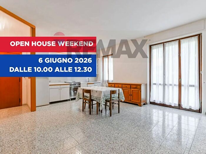 Appartamento trilocale in vendita in Via Ninfea, Cusano Milanino