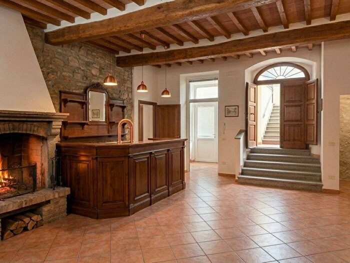 Appartamento con 5 locali in affitto in Centro, Fossò