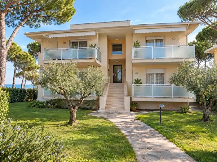 Appartamento bilocale in vendita in Via Francesco Baracca, Cervia