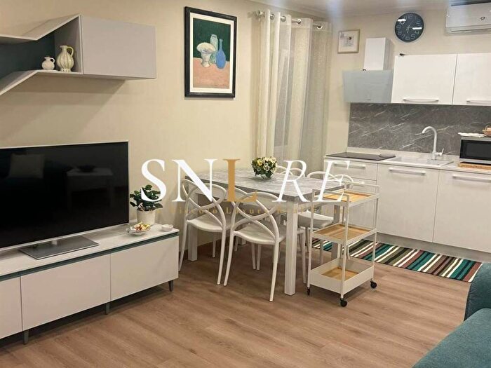 Appartamento trilocale in affitto in Via dei Macci, SantAmbrogio, Firenze