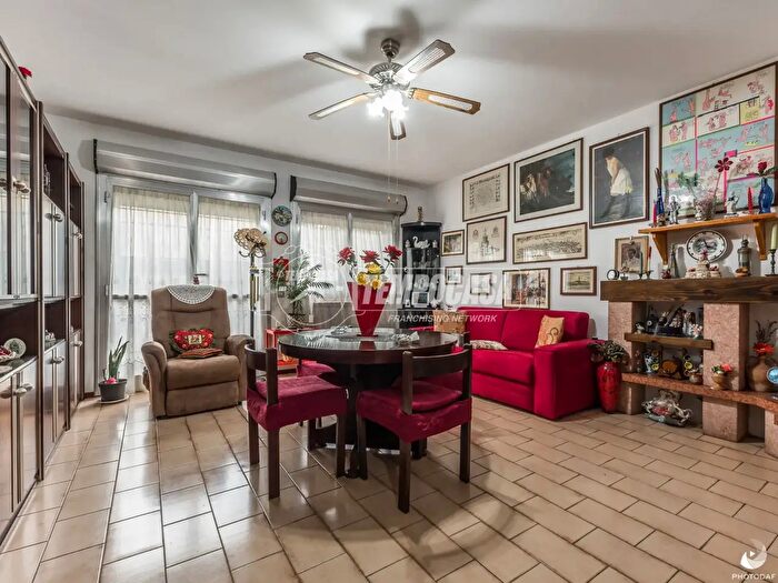 Casa quadrilocale in vendita in Via Palmiro Togliatti, Minerbio