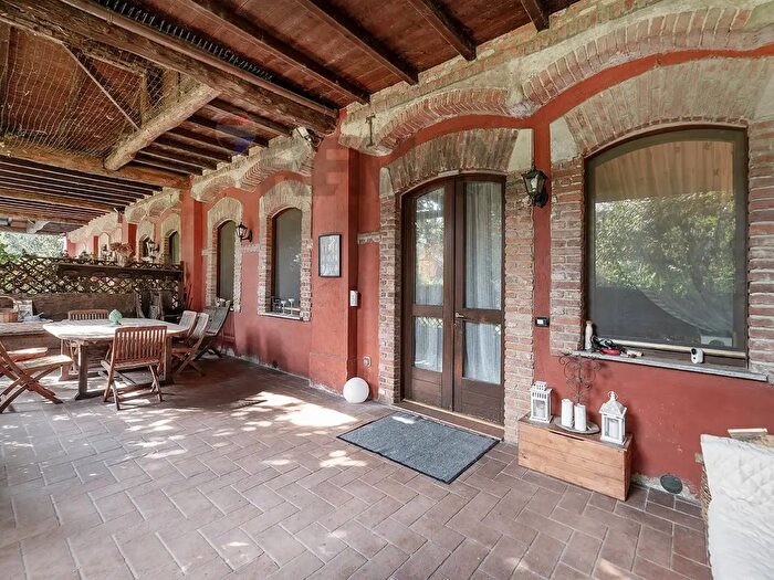 Appartamento con 5 locali in vendita in Tribiano