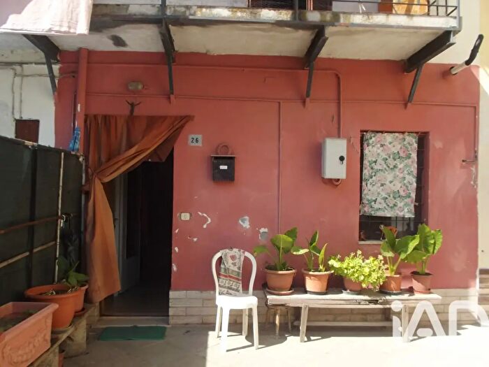 Casa trilocale in vendita in Via San Giuseppe, Inverno E Monteleone