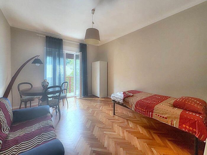Appartamento trilocale in affitto in Viale Settembre, Cologna Università, Trieste